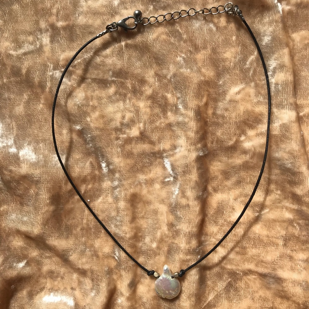 Natural pearl choker